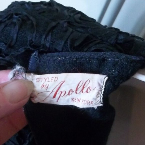 Black Ribbon-Work DesignerFitted Sheath, 1950 Era - Picture 4 of 4